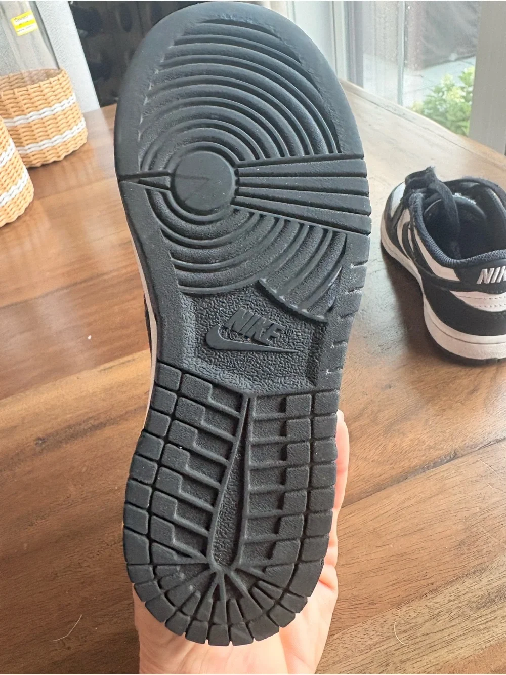 Nike Kids Low Dunk ‘Pandas’ Black & White Sneakers